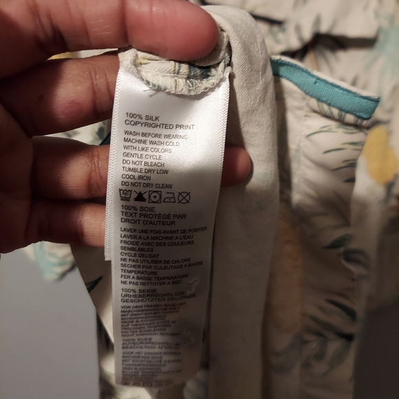 Tommy Bahama 100% Silk Camp Button Down Shirt Large Pineapple Hawaiian Tropical - Picture 6 of 9